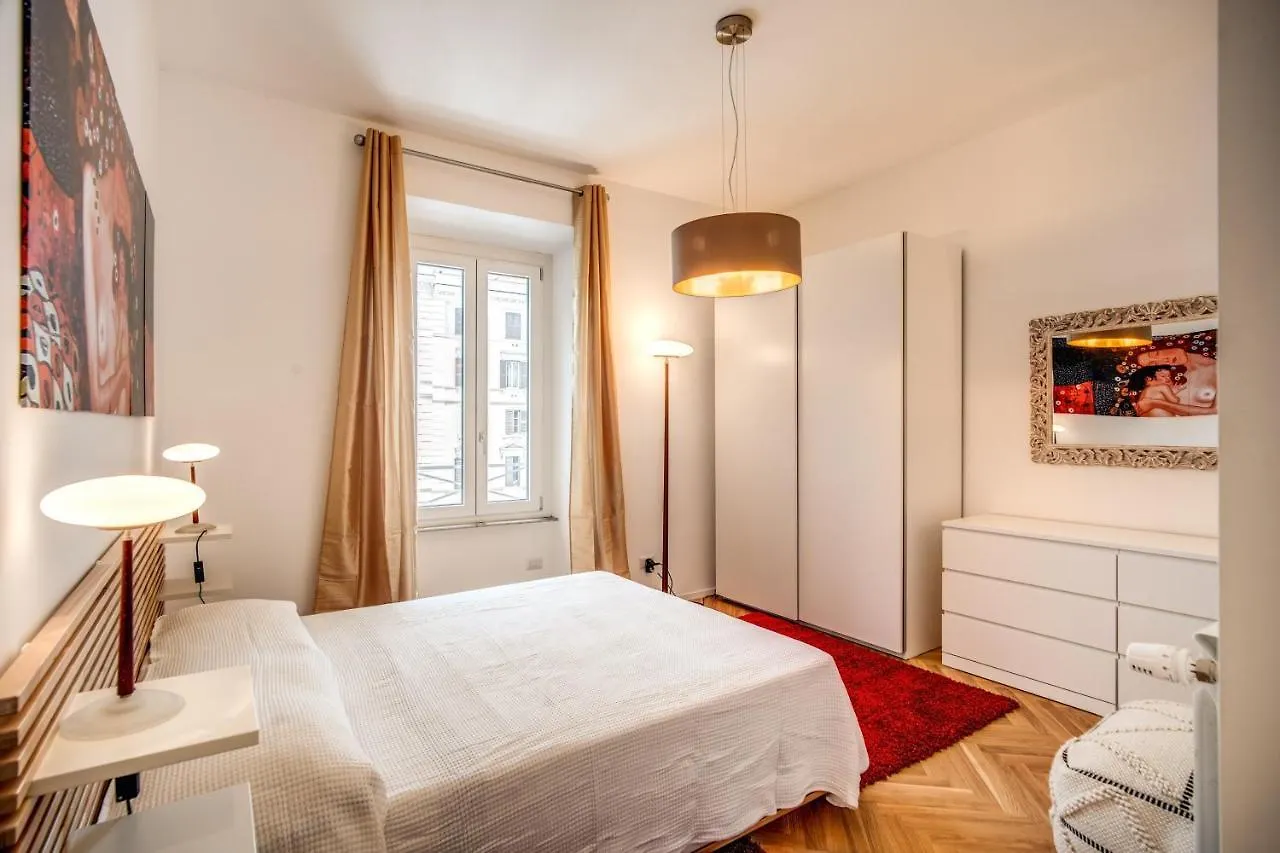 Apartment Giulio Cesare Charming Suite Great Location Rome Italy